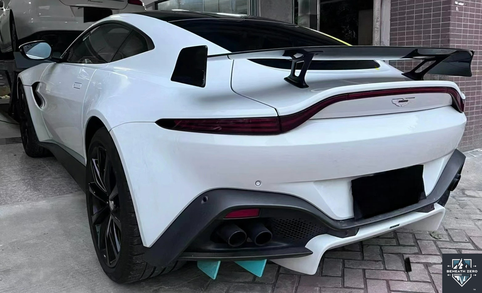 F1-Style Carbon Fiber Spoiler - Aston Martin Vantage 2018- - Beneath Zero