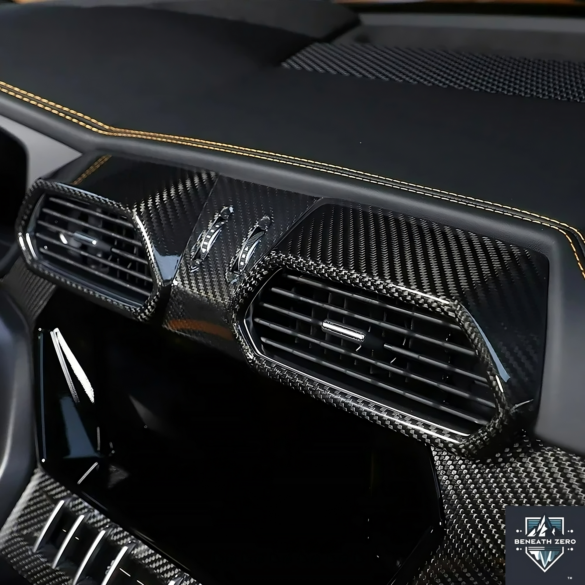 14 Piece Carbon Fiber Dashboard Kit - Lamborghini Urus 2018- - Beneath Zero