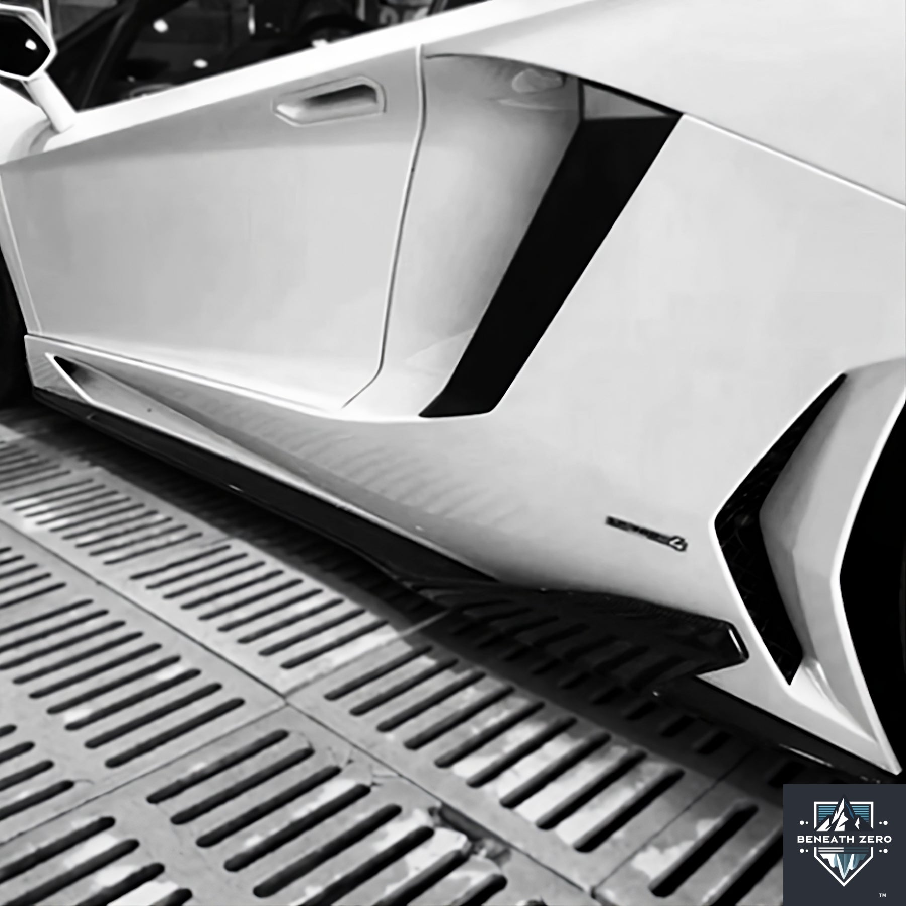 Carbon Fiber Side Skirts - Lamborghini Aventador 2011-2018 - Beneath Zero