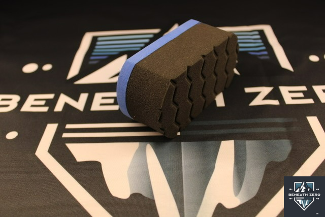 Double-Sided Foam Detailing Sponge - Beneath Zero